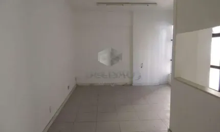 Sala comercial para alugar na Santa Efigênia, Belo Horizonte 