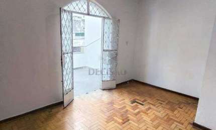 Casa Comercial - Localização Privilegiada no Floresta!