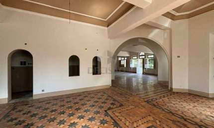 Casa comercial para aluguel, 10 quartos, Funcionários - Belo Horizonte/MG