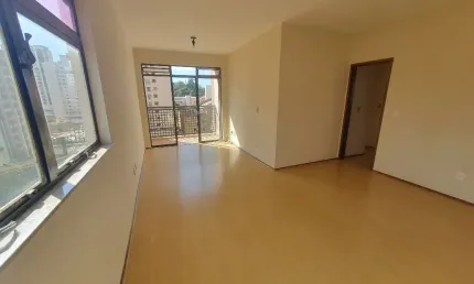 Apartamento com 3 quartos para alugar na Rua Espírito Santo, 787, Centro, Londrina