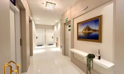Apartamento mobiliado, equipado e decorado no Saguaçu, com 3 suítes, 2 vagas e andar alto