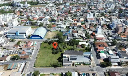 Terreno, 4400 m² - venda por R$ 22.000.000,00 ou aluguel por R$ 40.300,00/mês - Vila Real - Balneário Camboriú/SC