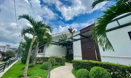 Casa à venda, 240 m² por R$ 900.000,00 - Garcia - Blumenau/SC