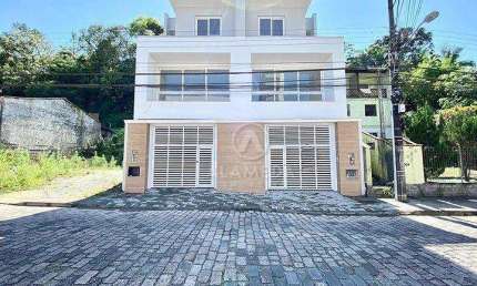 Sobrado à venda, 185 m² por R$ 995.000,00 - Vila Nova - Blumenau/SC