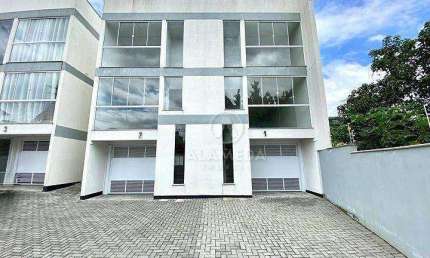 Sobrado à venda, 144 m² por R$ 550.000,00 - Água Verde - Blumenau/SC