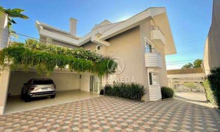 Casa à venda, 441 m² por R$ 2.980.000,00 - Escola Agrícola - Blumenau/SC