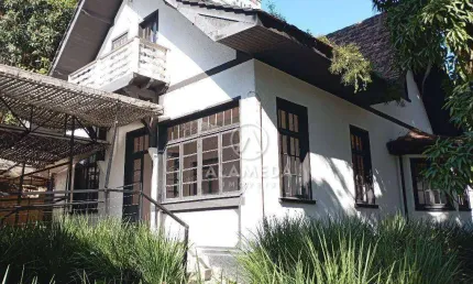 Casa para alugar, 330 m² por R$ 18.177,58/mês - Centro (Blumenau) - Blumenau/SC