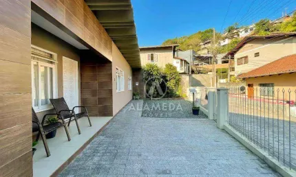 Casa com 3 dormitórios à venda, 99 m² por R$ 495.000,00 - Garcia - Blumenau/SC