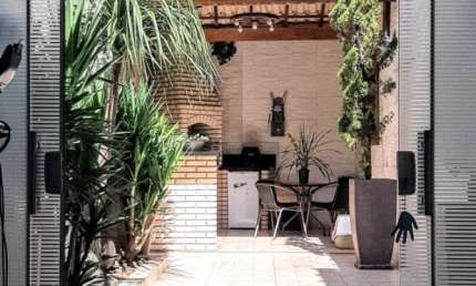 Casa Linda, tipo sobrado com 111 m. com 2 quartos com suítes, perto do shopping campo limpo