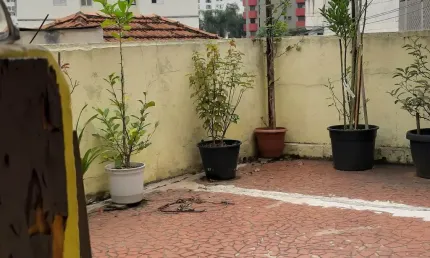 Sobrado para venda tem 265 metros quadrados com 4 quartos em Real Parque - São Paulo - SP