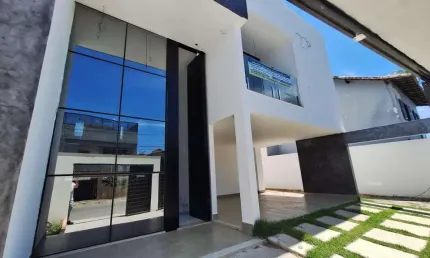 Casa para Venda em São Pedro da Aldeia, Estação, 4 dormitórios, 4 suítes, 2 banheiros, 2 vagas