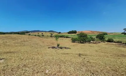 Chácara / sítio à venda na Estrada da Cruz, sn, Cruz, São Pedro da Aldeia