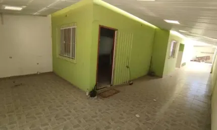 Casa para Venda em São Pedro da Aldeia, Cruz, 2 dormitórios, 1 suíte, 2 banheiros, 1 vaga