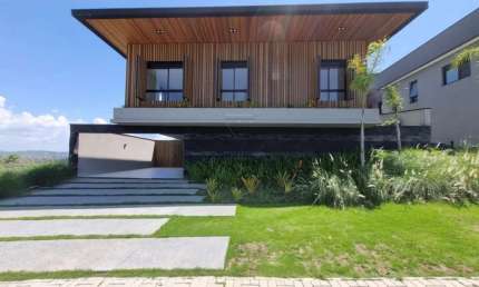 BELÍSSIMA CASA DE CINEMA À VENDA - URBANOVA - CONDOMÍNIO RESERVA DO PARATEHY - SÃO JOSÉ DOS CAMPOS