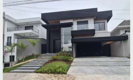 SOBRADO A VENDA NO RESIDENCIAL JAGUARY URBANOVA - 4 SUITES - 350M²
