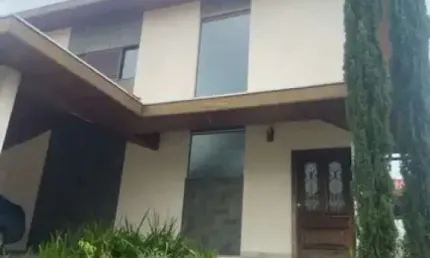 Sobrado em condomínio à venda - 240m² - 4 dormitórios com 2 suítes - residencial mantiqueira - são josé dos campos
