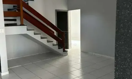 EXCELENTE SOBRADO VENDA / LOCAÇÃO - 289m² - JARDIM DAS INDUSTRIAS - SÃO JOSÉ DOS CAMPOS