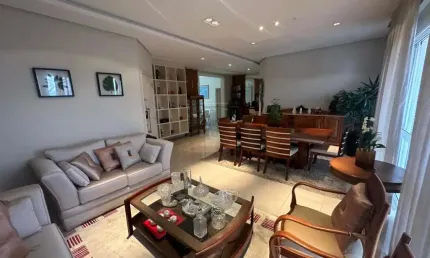 Apartamento a venda no jardim aquarius, com 220 metros de área útil, 4 suítes, 3 vagas de garagem e andar alto.