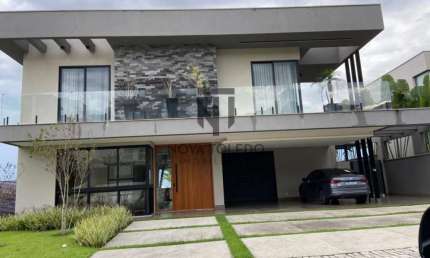 Casa em Condomínio - Condomínio Reserva do Paratehy - 4 Dormitórios - 434m²