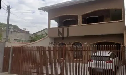Casa - Bosque dos Eucaliptos - 4 Dormitórios - 265m².