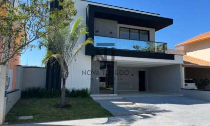 SOBRADO EM CONDOMÍNIO FECHADO À VENDA - 235m² - 3 DORMITÓRIOS 1 SUÍTE - TERRAS DO VALE - CAÇAPAVA