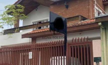 EXCELENTE SOBRADO Á VENDA - 4 DORMITÓRIOS 2 SUÍTES - VILA BETÂNIA - SÃO JOSÉ DOS CAMPOS