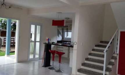 Casa em Condomínio - Caçapava - Condomínio Terras do Vale - 3 Suítes - 282m².