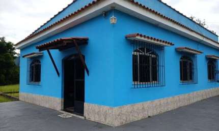 Chácara / sítio com 2 quartos à venda na Av. Vitor Konder, 147, Jardim Anapolis, Guapimirim, 3300 m2 por R$ 425.000