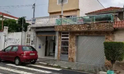 Sobrado com 3 dormitorios,  3 banheiros, 3 vagas, bairro Bortolandia, próximo da Rua Maria Lopes de Azevedo