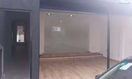 Salão Comercial  com 80 m2 próximo do metro Jardim São Paulo /Ayrton Senna