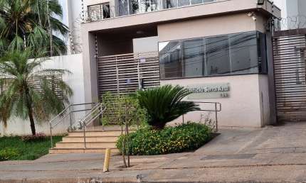 Aluga-se apartamento no Edifício Serra Azul por R$3.000,00