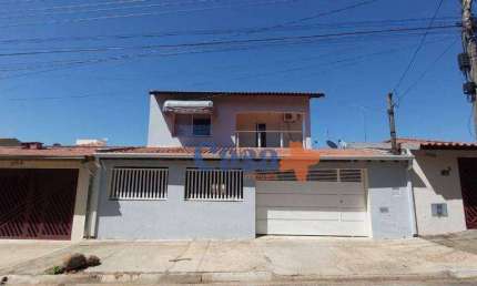 Casa com 3 dormitórios, 234 m² - venda por R$ 800.000,00 ou aluguel por R$ 5.040,01/mês - São José - Paulínia/SP