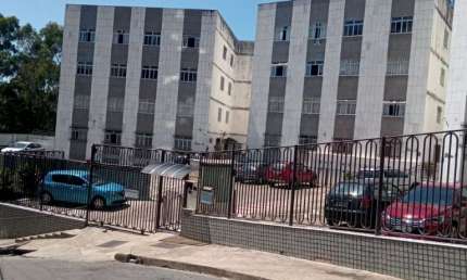 Apartamento com 3 dormitórios à venda, 75 m² por R$ 250.000,00 - São Mateus - Juiz de Fora/MG
