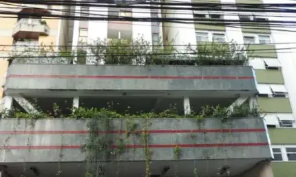 Excelente quarto e sala separados com varanda, elevador e garagem!