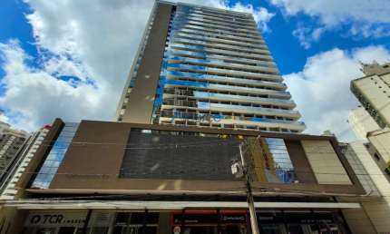 Apartamento studio no coração de JF, no mais cobiçado condomínio da Avenida Itamar Franco, o Independência 915.