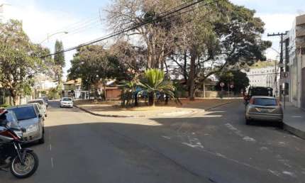 Terreno à venda na Rua Monsenhor Nogueira, Paineiras, Juiz de Fora