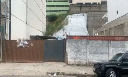 Excelente terreno para investir ou construir com 420m²