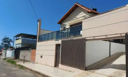 Casa 3 quartos com quintal e varanda gourmet no Fontesville