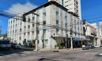 Cobertura dúplex com 210m² e 2 vagas no São Mateus!