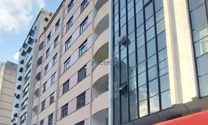Apartamento 2 quartos com área externa na Rio Branco