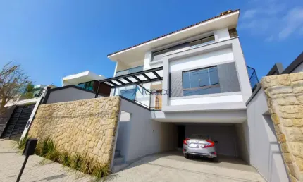 Linda casa em um dos mais cobiçados condomínios da cidade de Juiz de Fora!