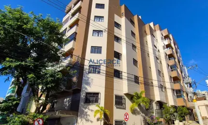 Apartamento 03 quartos com suíte, elevador e 02 vagas no Santa Helena