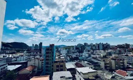Apartamento de 03 quartos, sendo 01 suíte, 02 elevador e 02 vagas garagem - Cascatinha