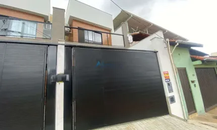 Casa com 3 quartos à venda na Rua Aristóteles Braga, São Pedro, Juiz de Fora