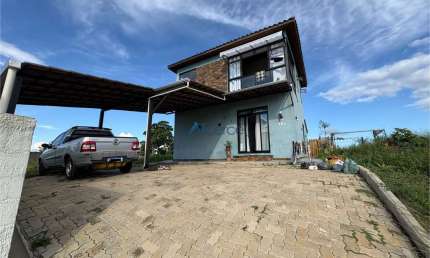 Casa de 3 quartos muito bem divida em Condomínio Fechado com Vista Deslumbrante e ao lado da UFJF