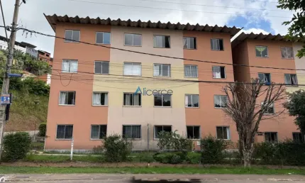 Apartamento com 3 quartos à venda na Avenida Pedro Timponi, Nova Benfica, Juiz de Fora