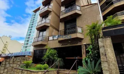 Cobertura com 02 quartos, elevador e garagem no Centro