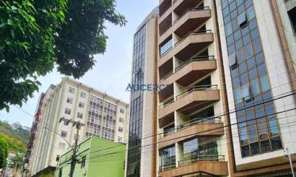 Apartamento 3 quartos com 2vagas  livres no Santa Helena