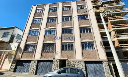Apartamento com 3 quartos à venda na Rua Capitão Arnaldo de Carvalho, Jardim Glória, Juiz de Fora
