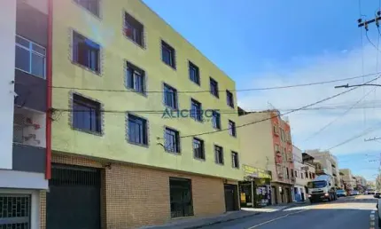 Apartamento 2 quartos com garagem na Olegário Maciel!